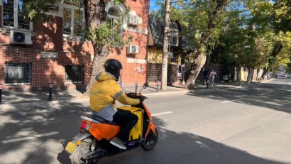 What is work and live.ro?